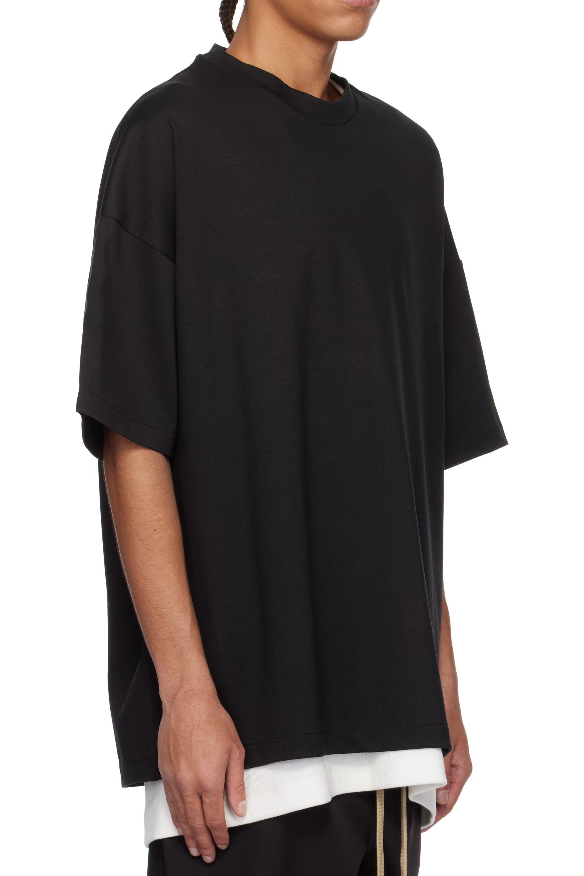 MNML/004 - BLACK