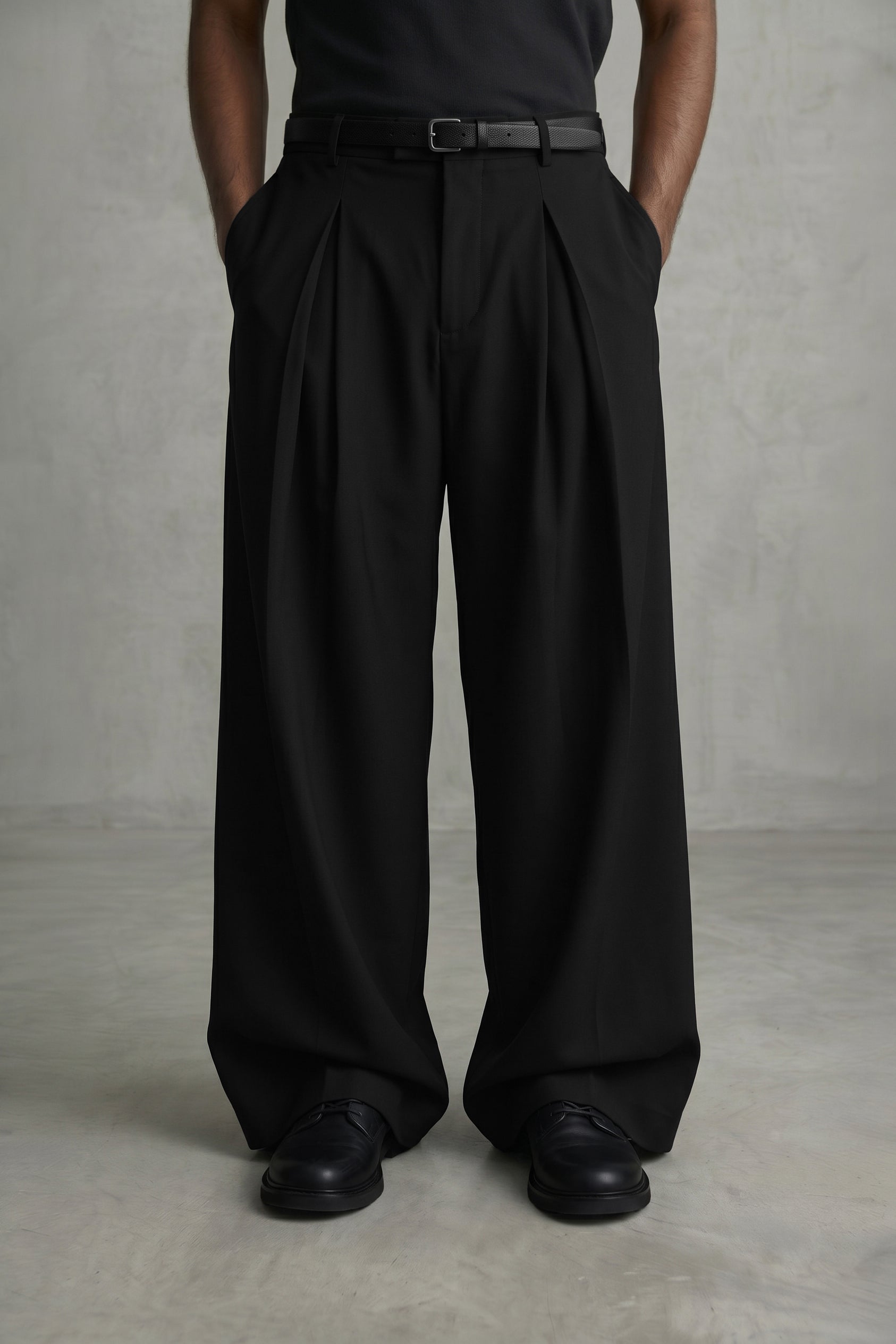 The Kairo Trousers — Onyx