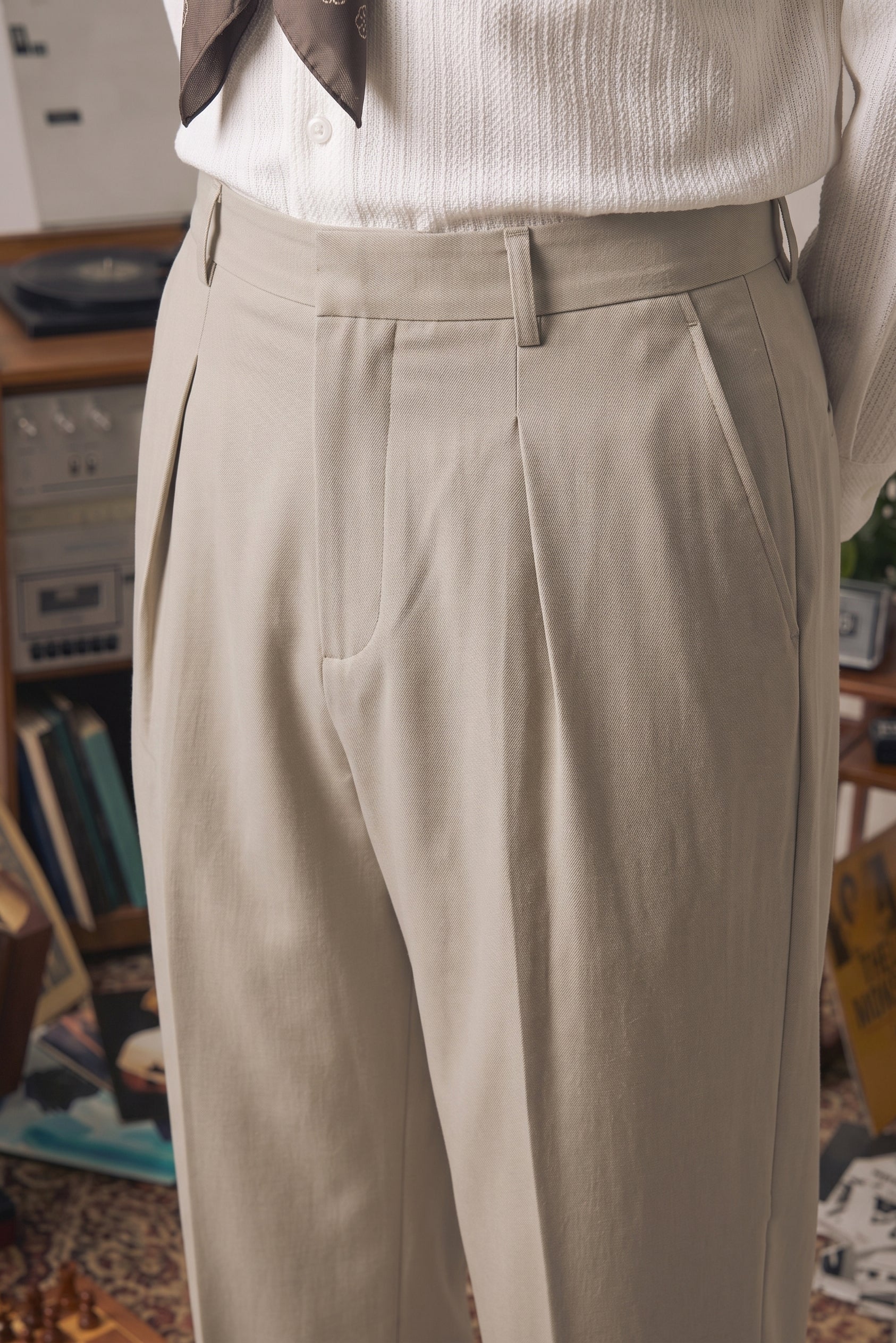 The Rowan Pleated Trousers — Sandstone