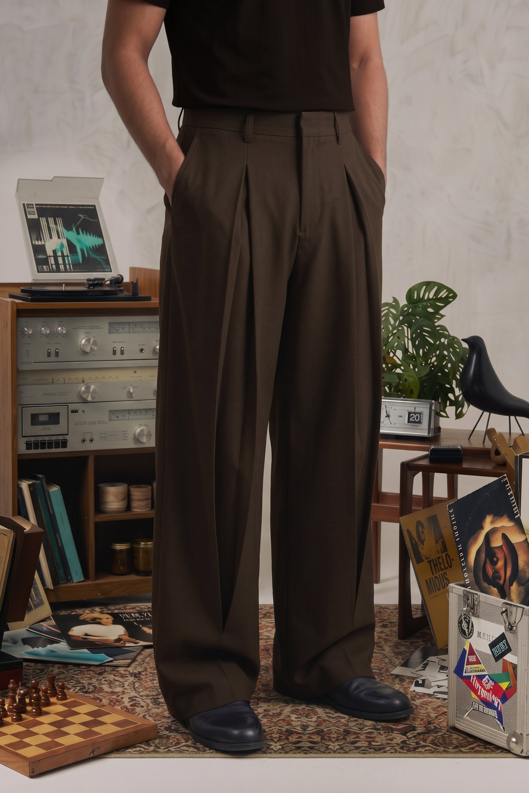 The Lenz Wide Pleated Trousers — Espresso