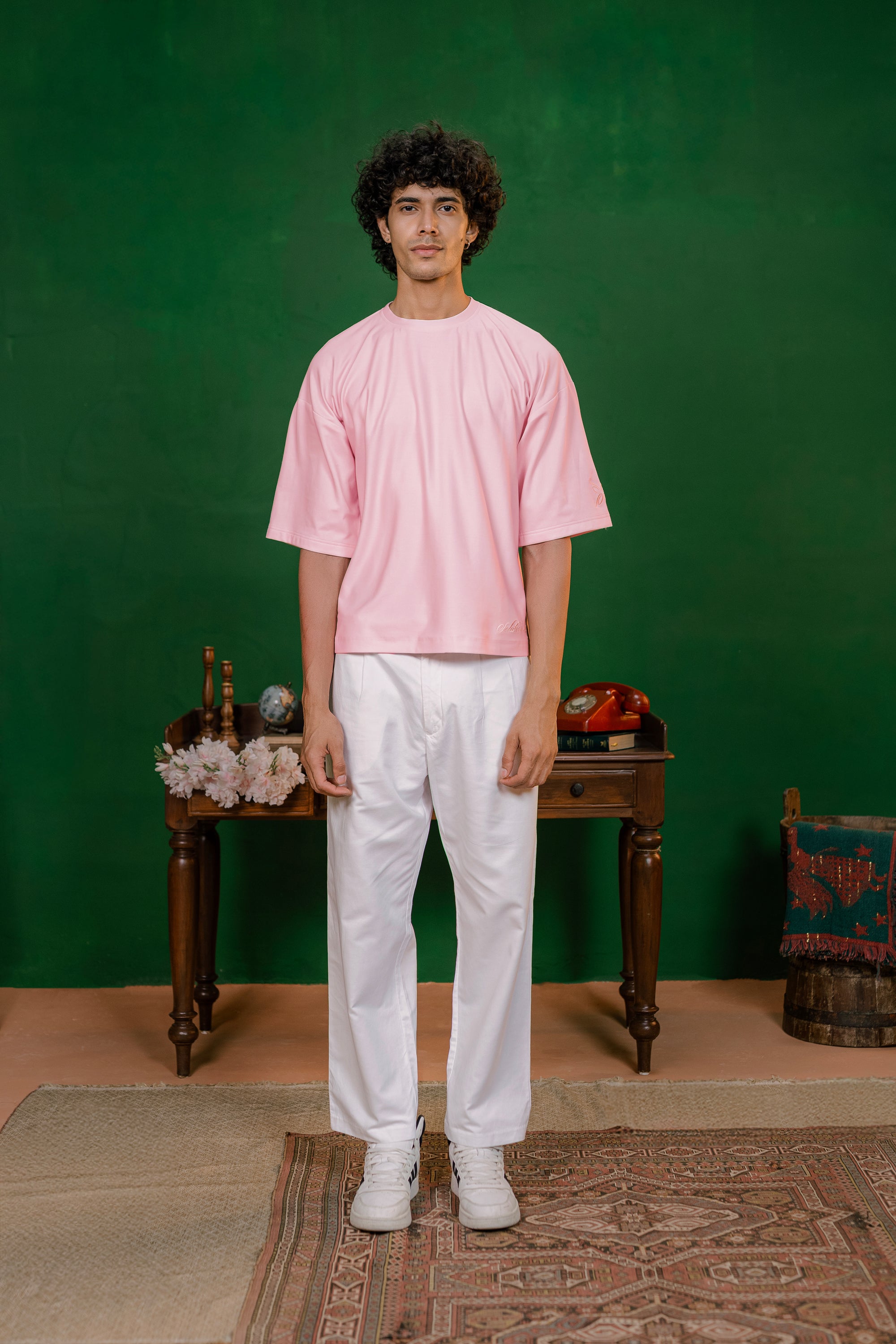 Solution Living T-Shirt – Bubblegum Breeze