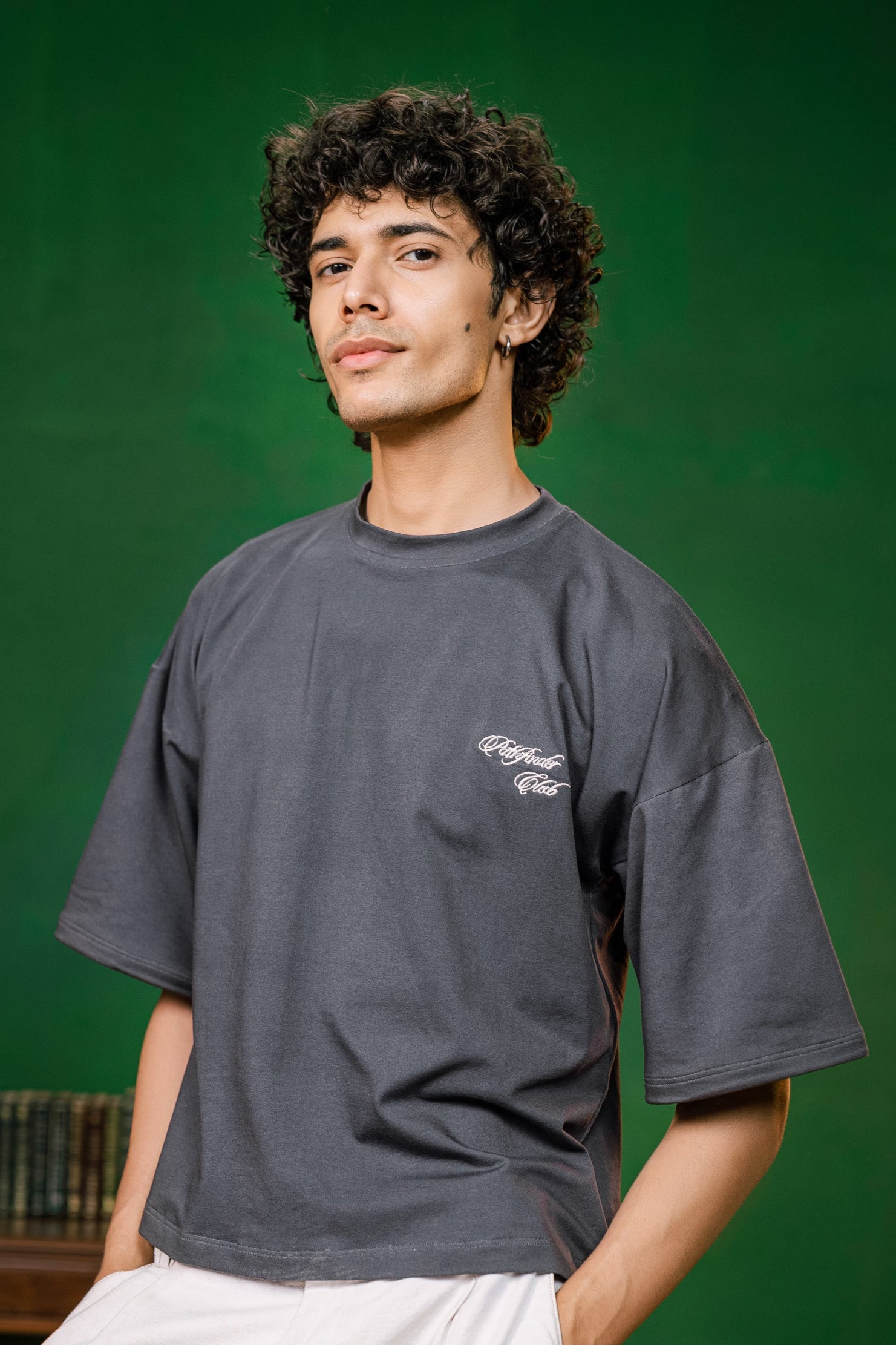 Pathfinder Club Embroidered Oversized T-Shirt – Onyx