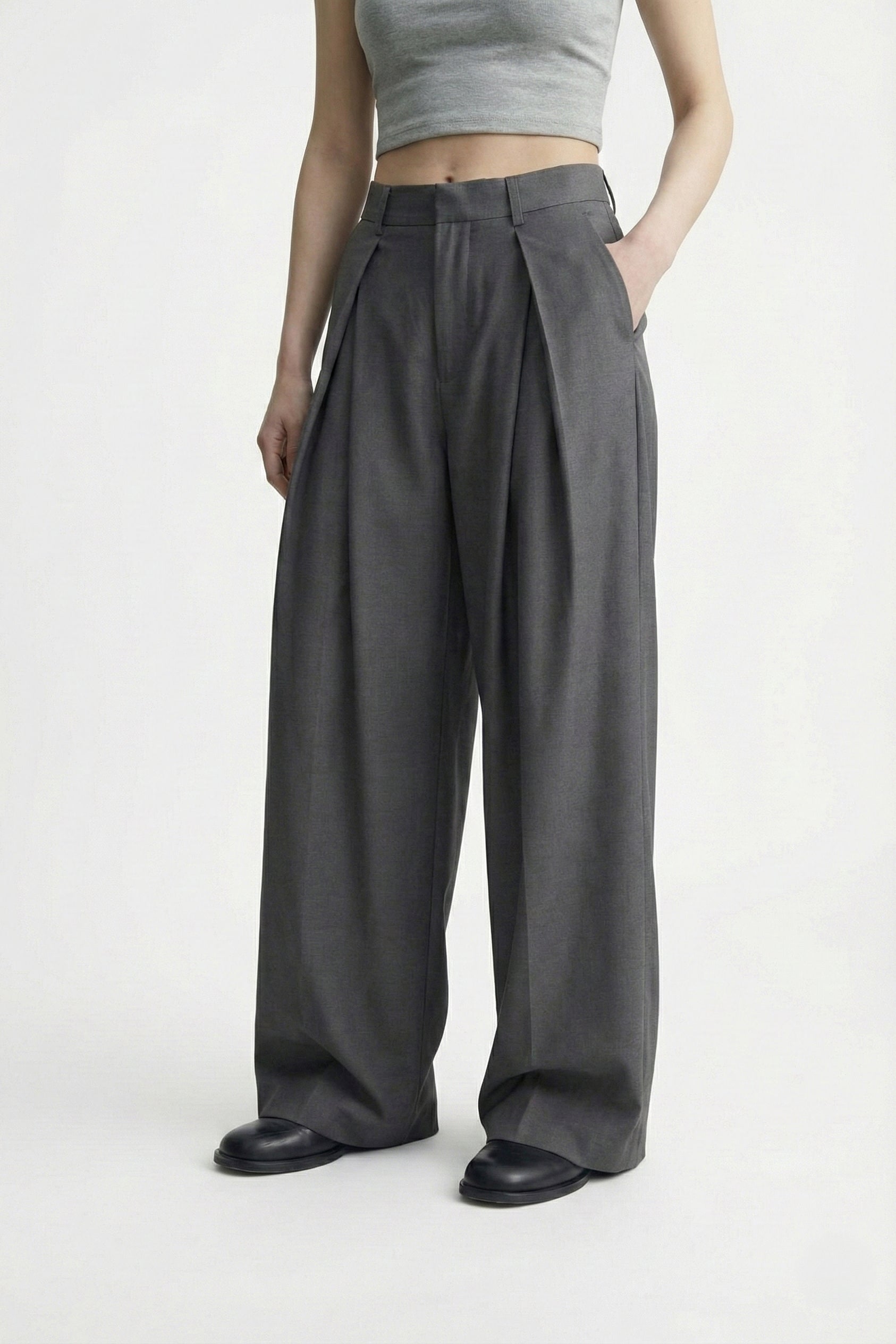 The Aria Wide Pleated Trousers — Slate